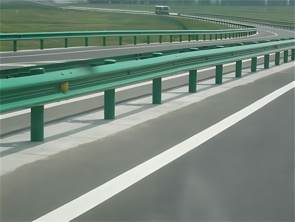 运城高速护栏板守护安全广泛应用于多个行业